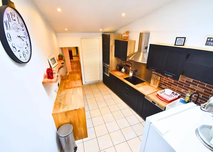 Family House Apartamento